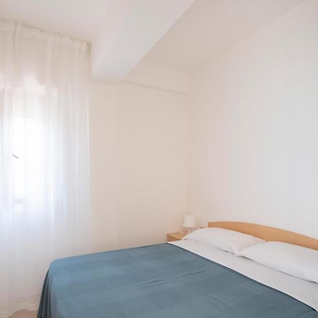Residence Lido Dei Pini Mattinata Luaran gambar