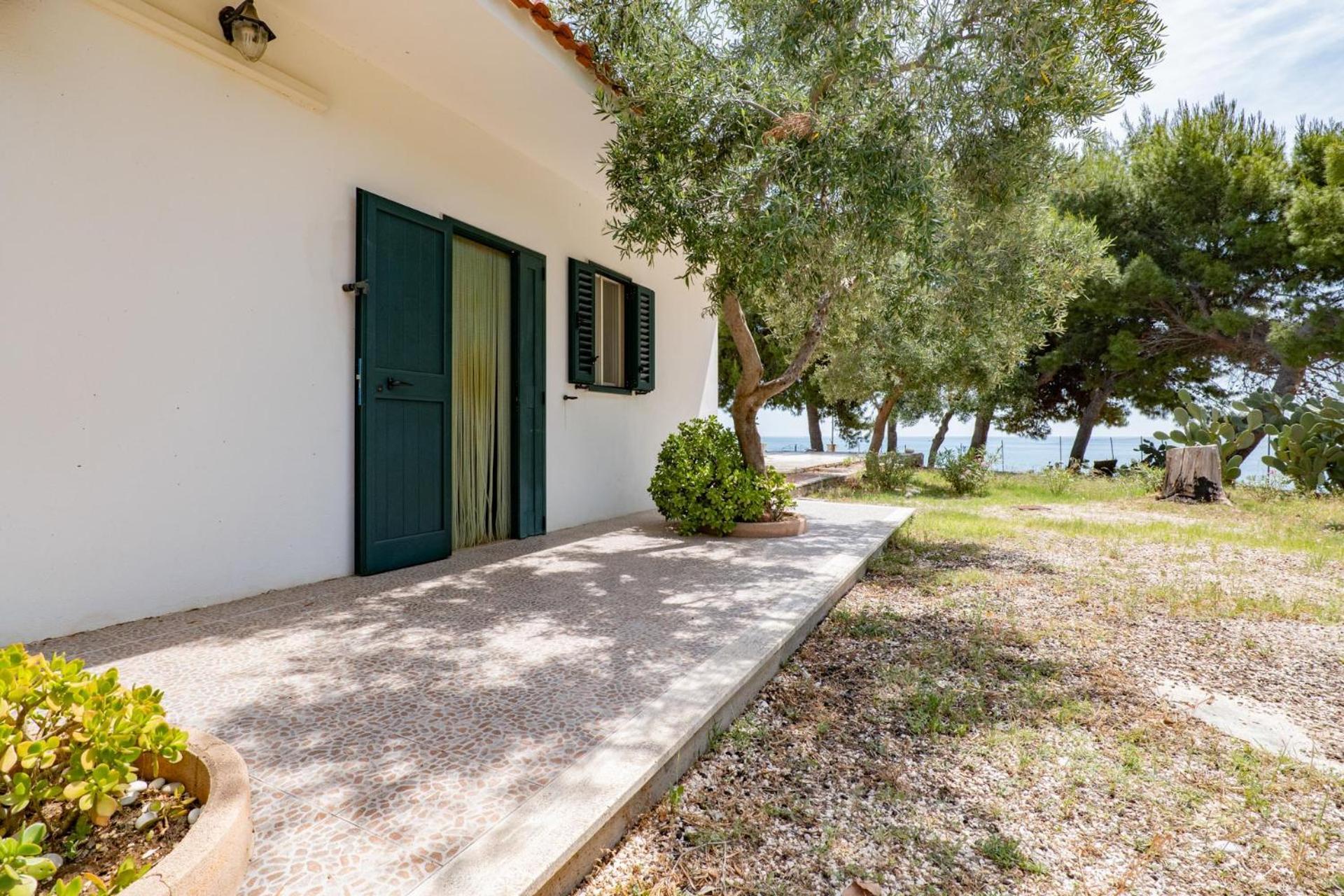 Residence Lido Dei Pini Mattinata Luaran gambar
